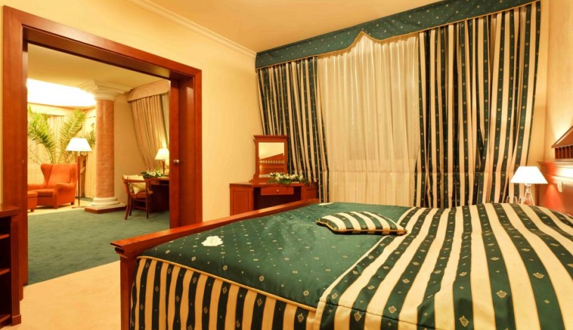 OLYMPIA hotel, s.r.o.**** Mariánské Lázně